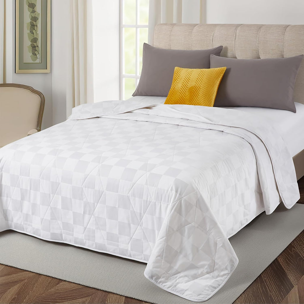 Lightweight White 100% Cotton Quilt, Comforter Queen Size