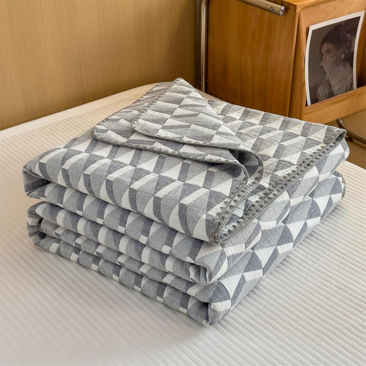 3 Layer Breathable Bed Cover, Vintage Geometric Shabby Chic Bedding (Grey Geometric)