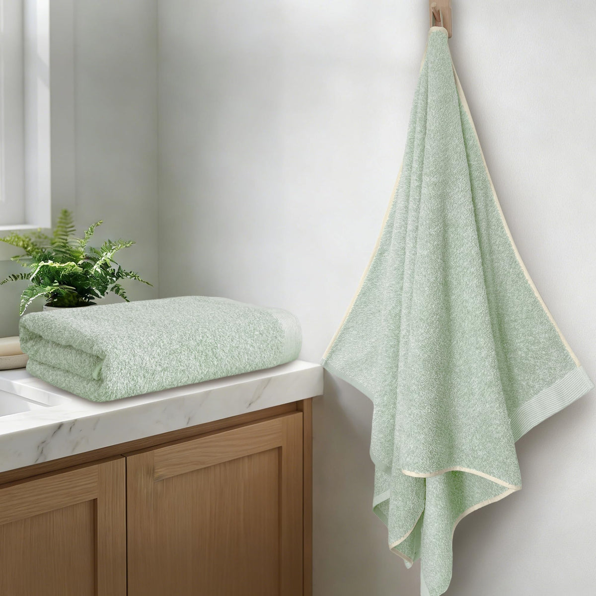 Light Purple Hand Towels 4 Pack, Cotton, 17x30 in