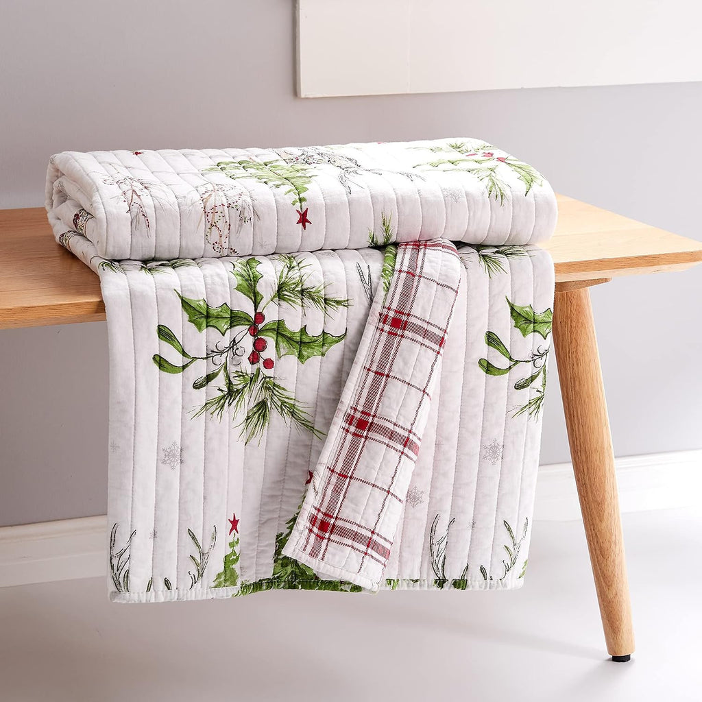 Red Green Grey White - Holiday Quilted Throw Size 50x60in