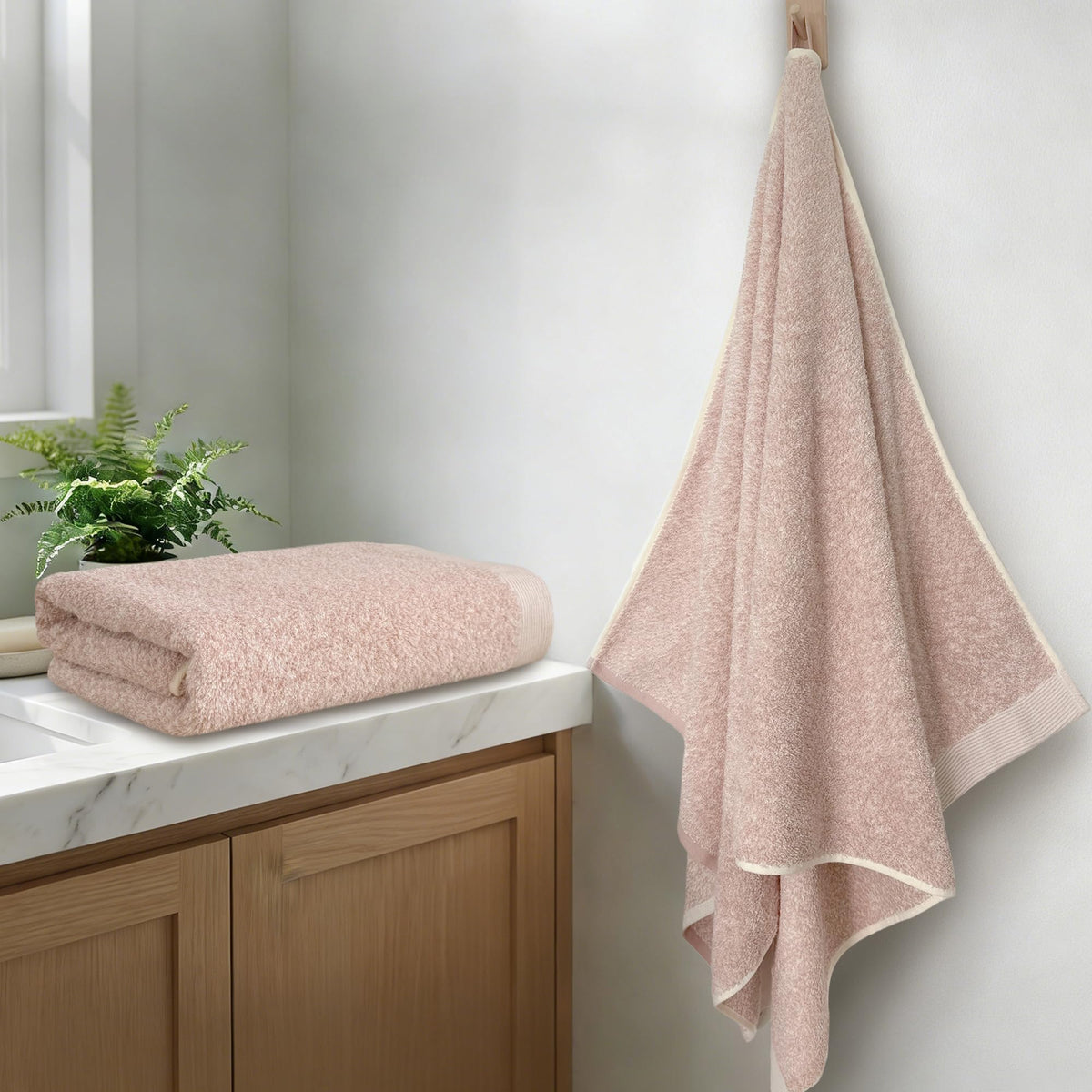 Light Purple Hand Towels 4 Pack, Cotton, 17x30 in
