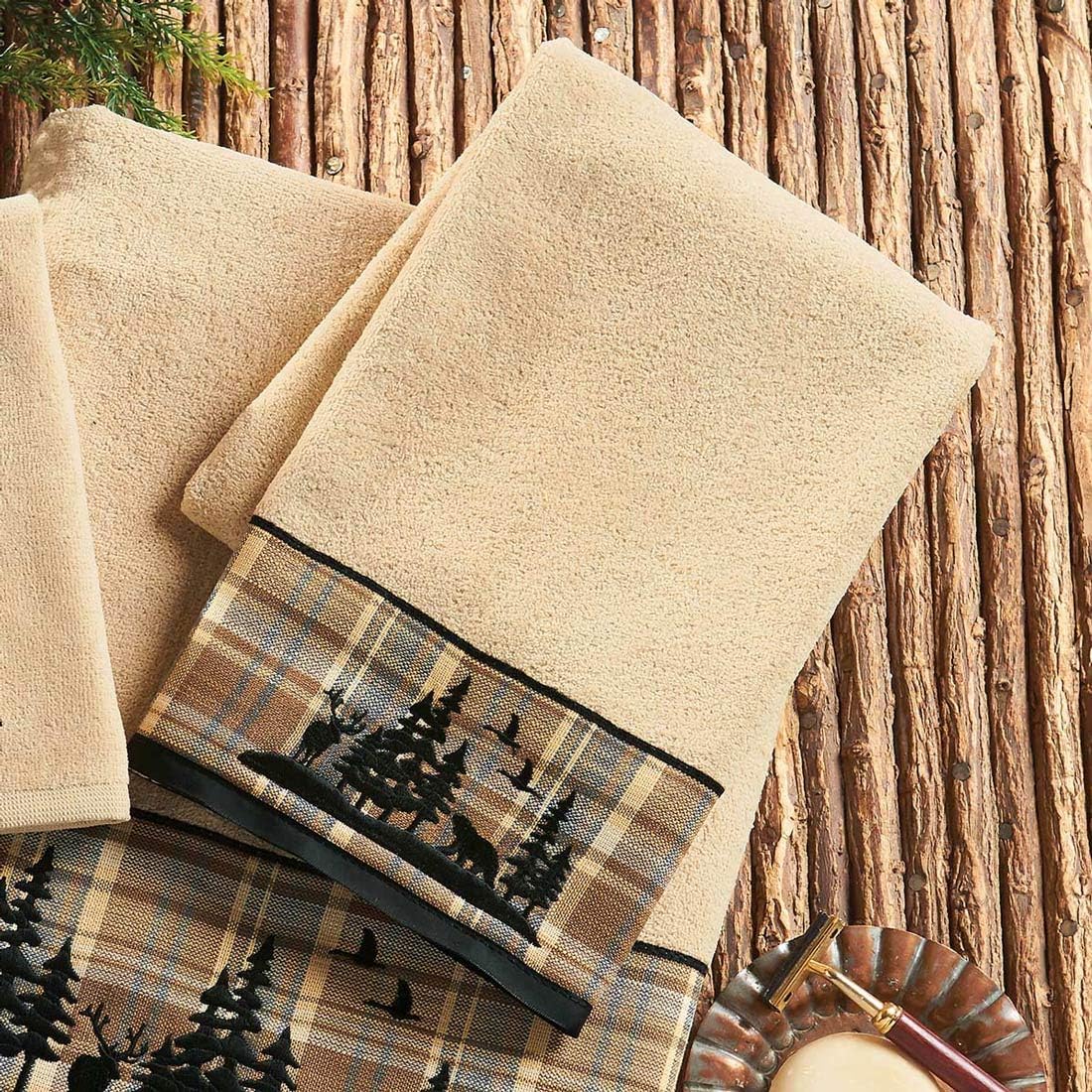 Wildlife Timberland Hand Towel 16" W x 30" L